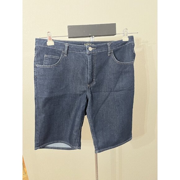 Riders by Lee Jean Shorts Women Size 16 Short 38X10 High Rise ￼Stretch Denim - Picture 1 of 8